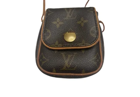 EVERYDAY BAGS Preowned Century Monogram Pochette Cancun Crossbody Bag 2 ~item/2024/10/5/img_2169