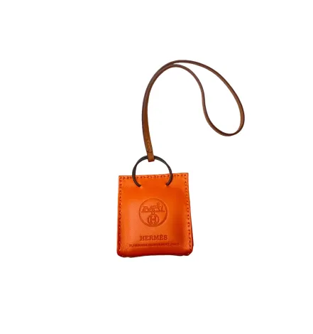 ACCESSORIES NEW Orange bag Charm in Orange Agneau leather 2 ~item/2024/10/9/img_3070